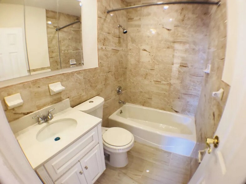 Building Photo - 353 Ocean Ave