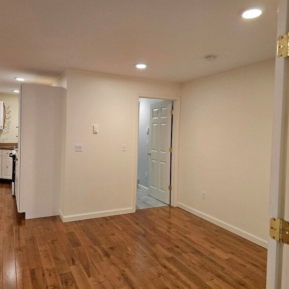 Building Photo - 55 Glen Hill Rd