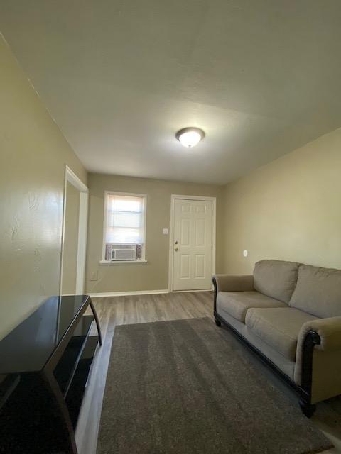 Building Photo - 521 MONTAGUE #7