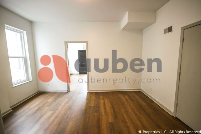 Building Photo - 1203 Peachtree St