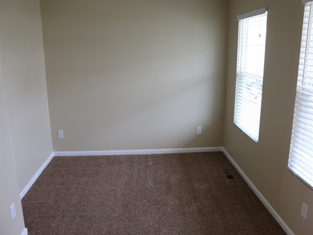 Building Photo - 9073 Bunker Hill Way