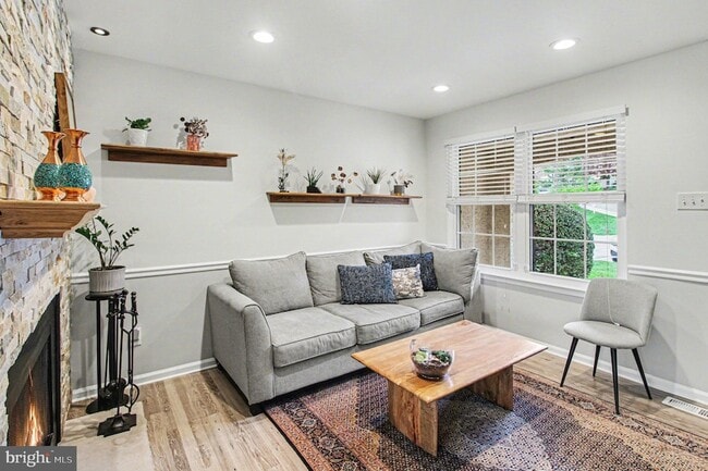 Building Photo - 3420 Keswick Way