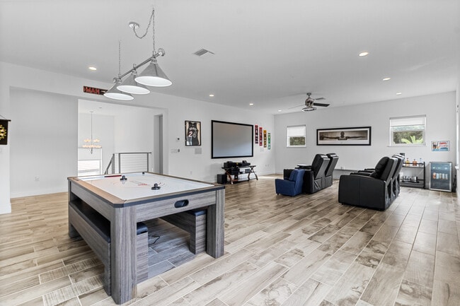 Building Photo - 10414 Angel Oak Ct
