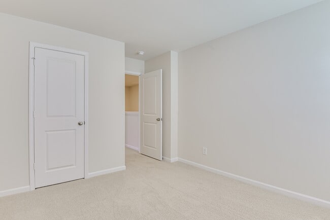Building Photo - 5744 Cobalt Fls Bnd