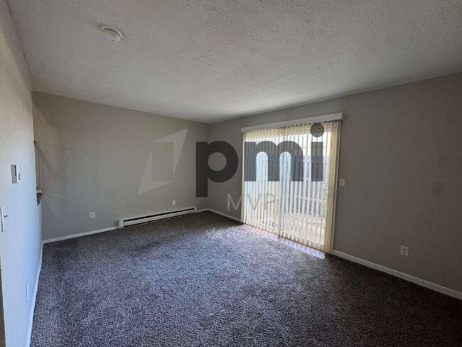 Building Photo - 2785 Wedge St