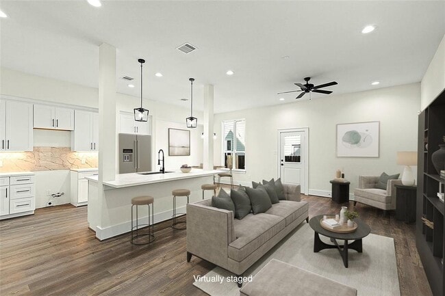 Building Photo - 1809 Palmetto Landing Dr