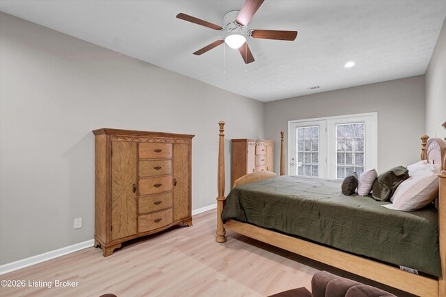 Building Photo - 2726 Brownsboro Rd