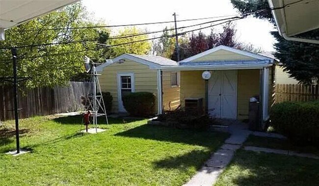 Primary Photo - Circle Dr,Smart Home##