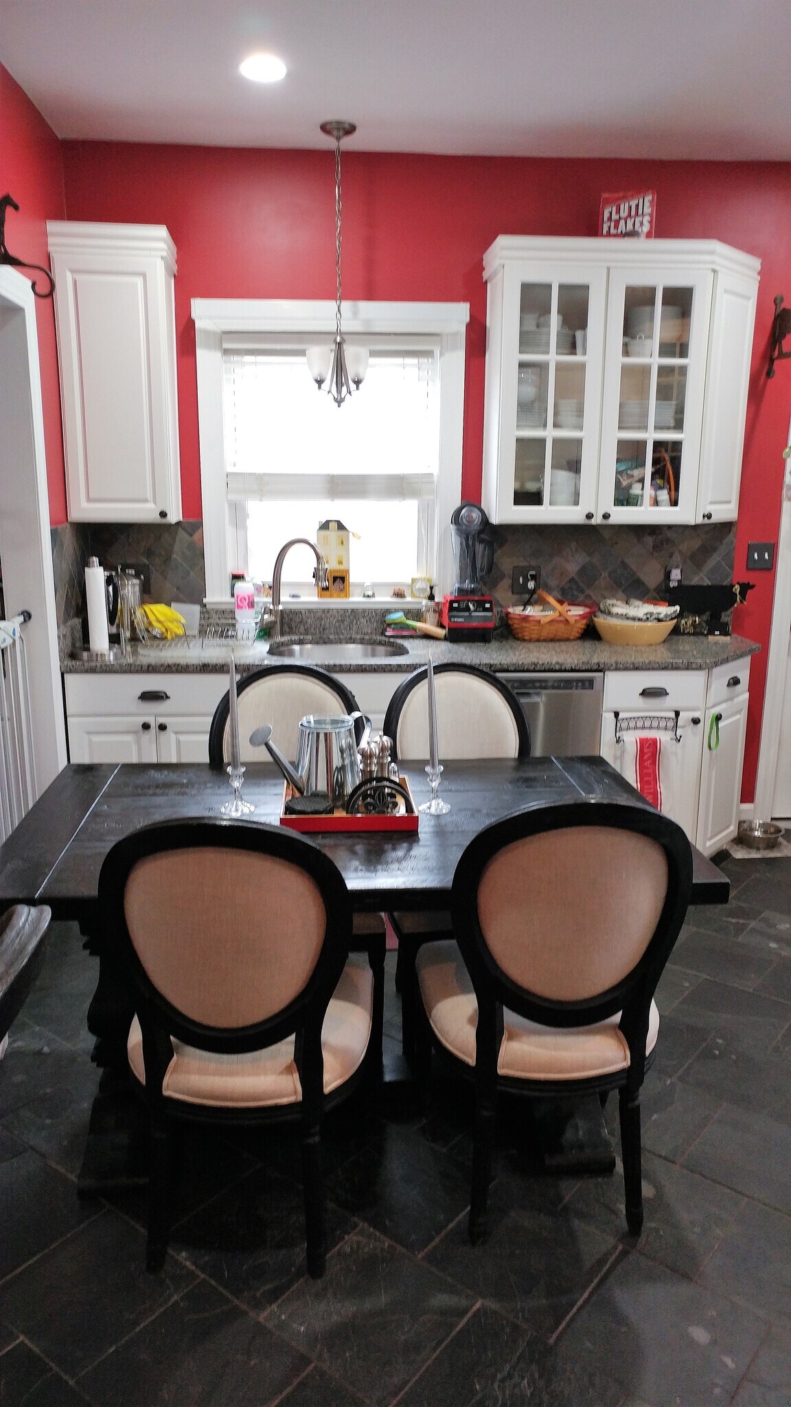 Building Photo - 83 Vernon St