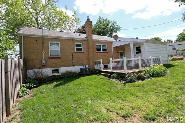 Building Photo - 10501 St Michael Ln