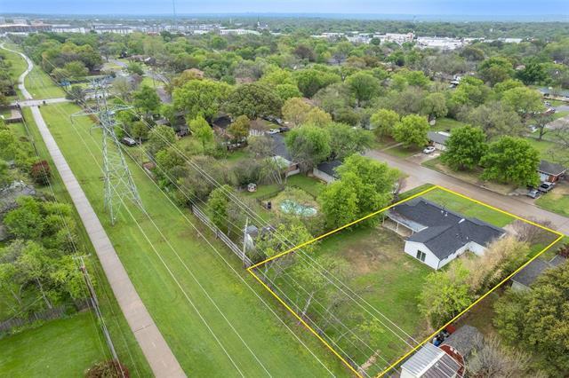 Building Photo - 7017 Briley Dr