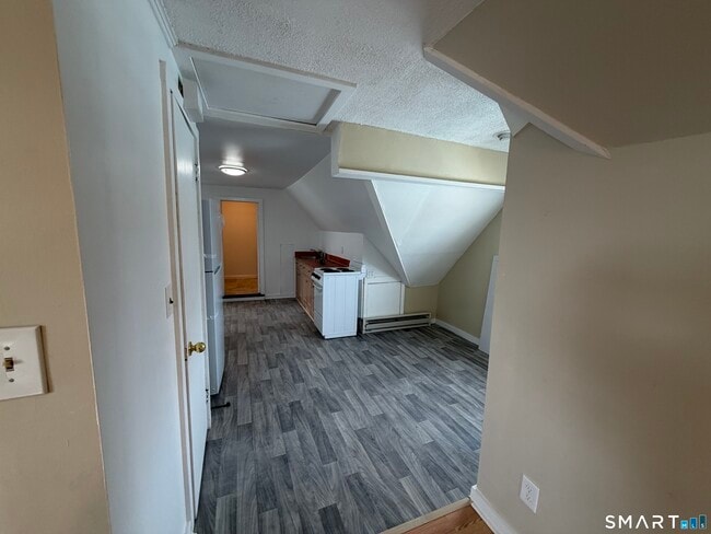 Building Photo - 78 Francis St