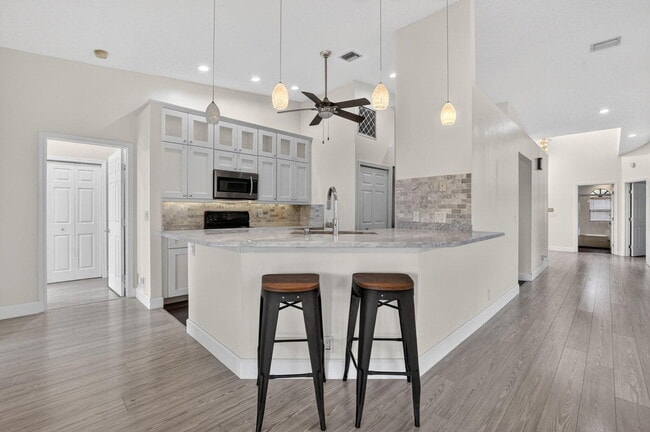 Building Photo - 22796 Marbella Cir