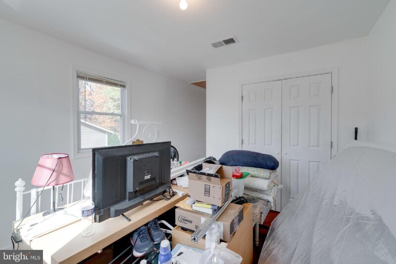 Building Photo - 2512 Linwood Ln