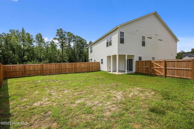 Building Photo - 249 Shallowbag Bay Ln