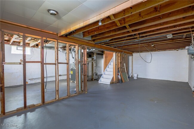Building Photo - 1628 28th St NE