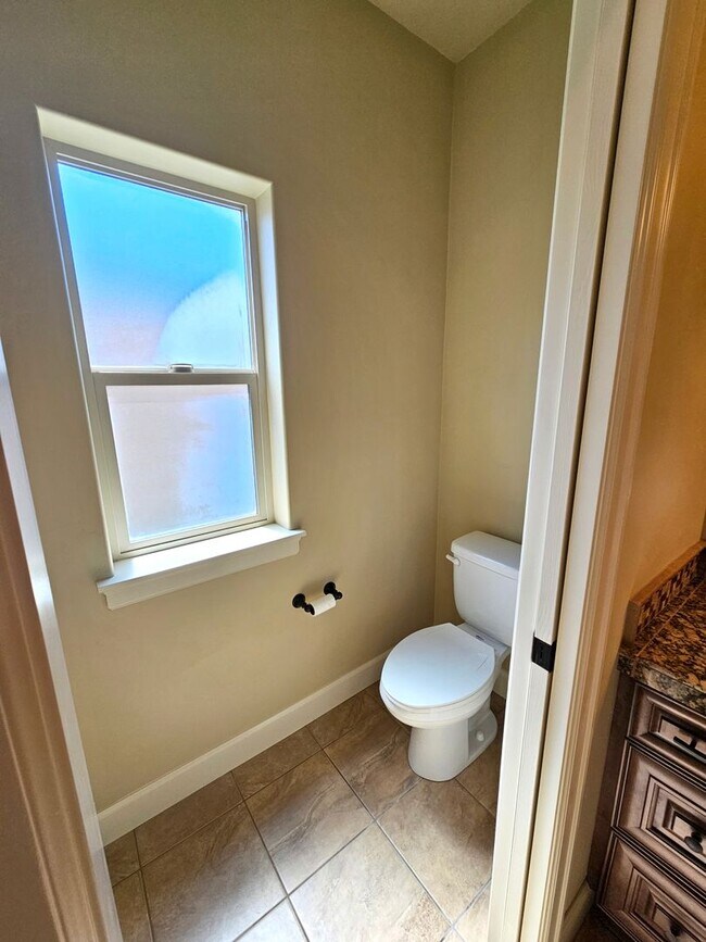 Building Photo - 2817 Tuscanna Dr