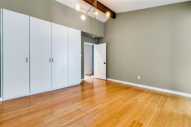 Building Photo - 1502 Oak Glen Trail