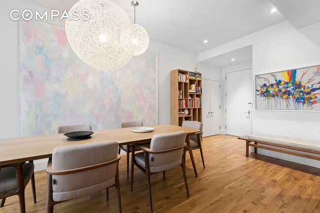 Building Photo - Enormous ~1,285 s/f, designer condo Loft apt @OBBP 1 bedroom, 2 bathrooms + ~112 s/f terrace with...