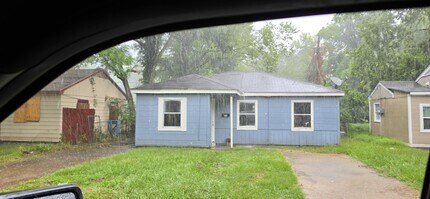 Building Photo - 5160 Enterprise St