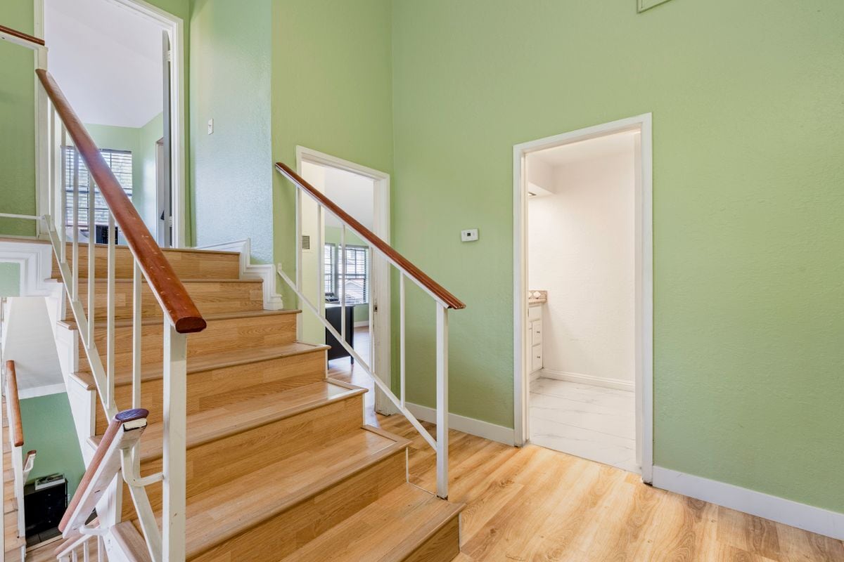 Building Photo - 9006 Stacie Ln