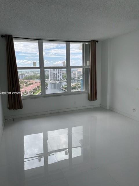 Building Photo - 3800 S Ocean Dr