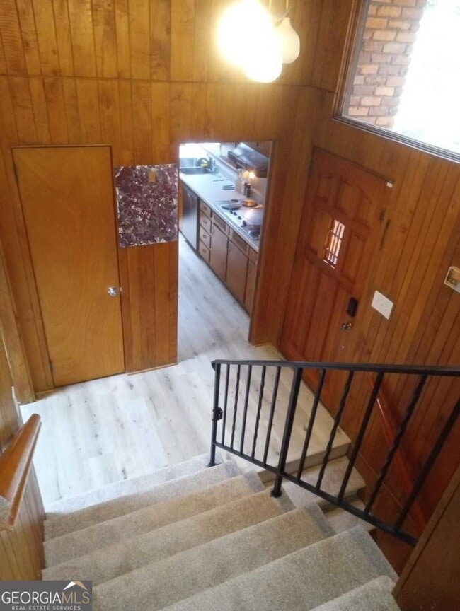 Building Photo - 1224 Poplar Grove Dr NE