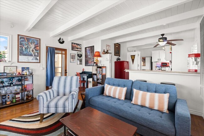 Building Photo - 1131 10th St