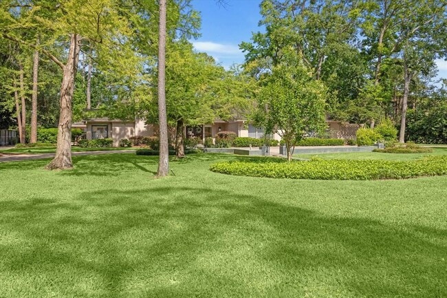 Building Photo - 614 Saddlewood Ln
