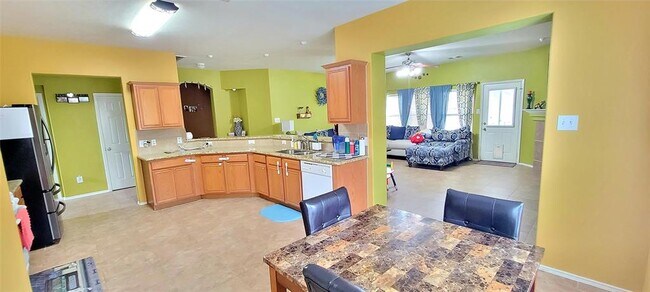 Building Photo - 17227 Bedford Pass Dr