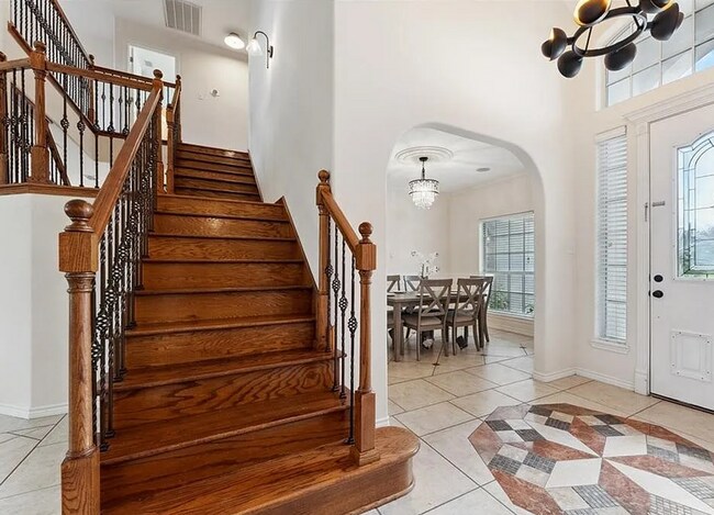 Building Photo - Beautiful 4BR / 3.5BA Home with Garage, Patio & Premium Features