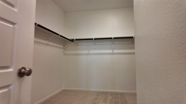 Building Photo - 14190 Granger Pointe Ln