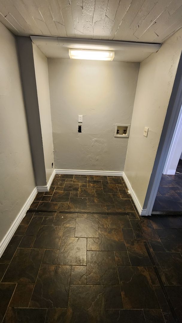 Building Photo - 4 bed 2 bath house in Edmond, OK next to UCO campus
