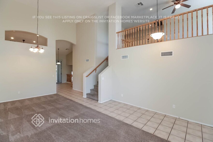 Building Photo - 8010 W Pima St