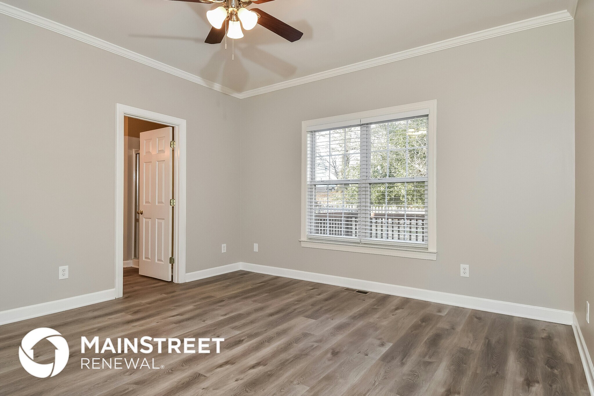 Building Photo - 1321 Davenport Ct