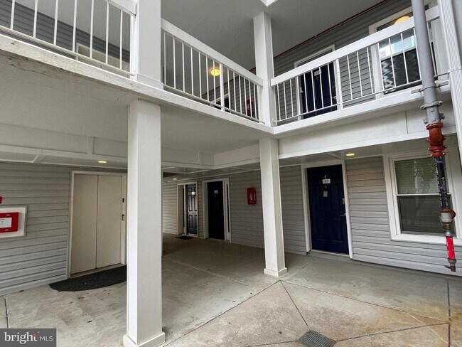 Building Photo - 10248 Appalachian Cir