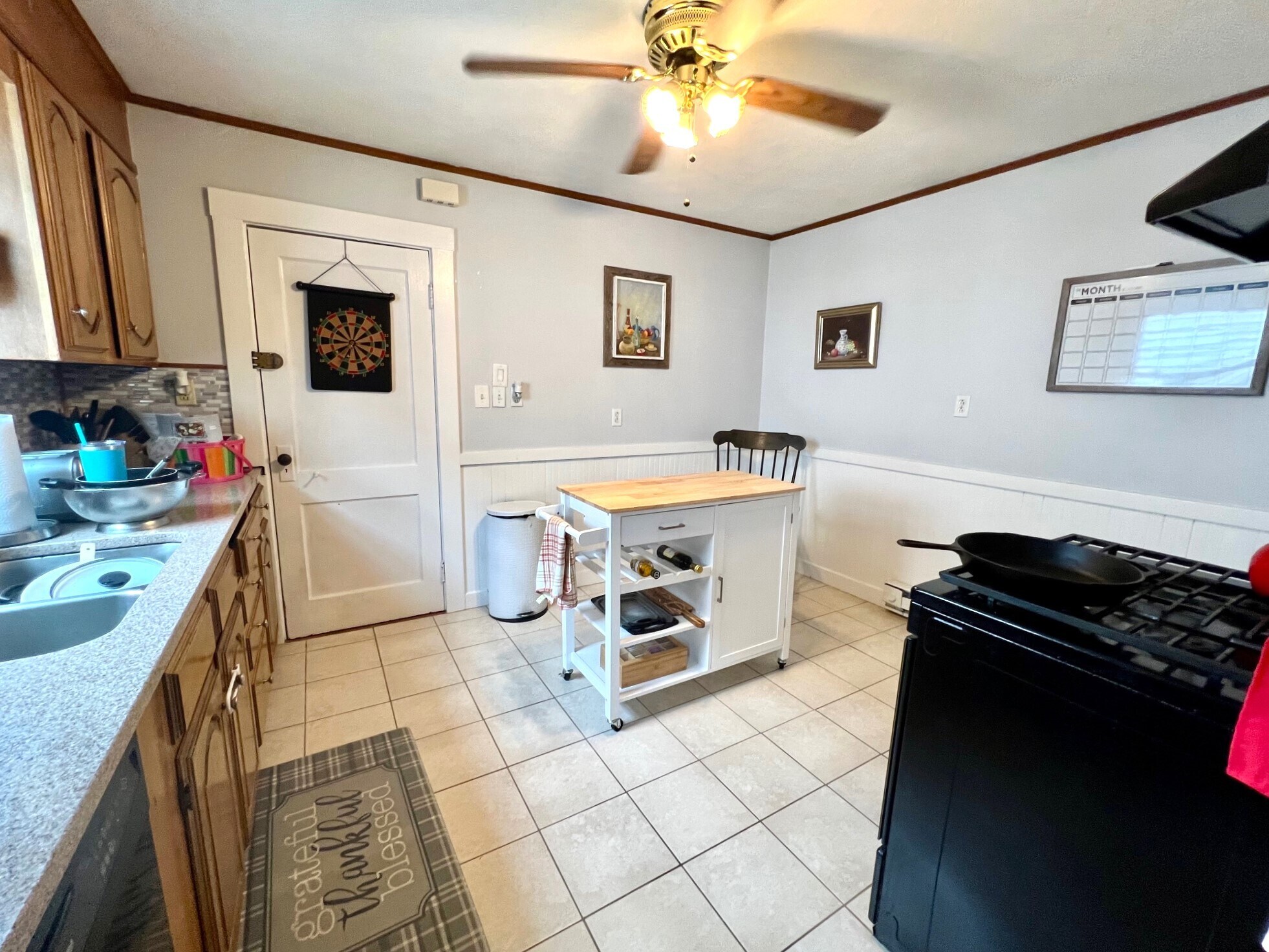 Building Photo - 39 Sterling St