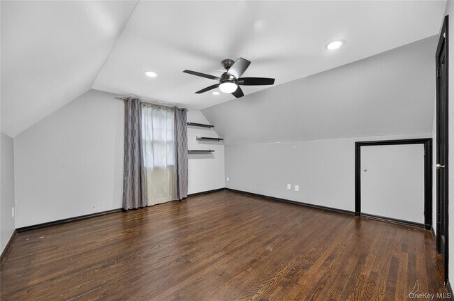 Building Photo - 175 Wardwell Rd