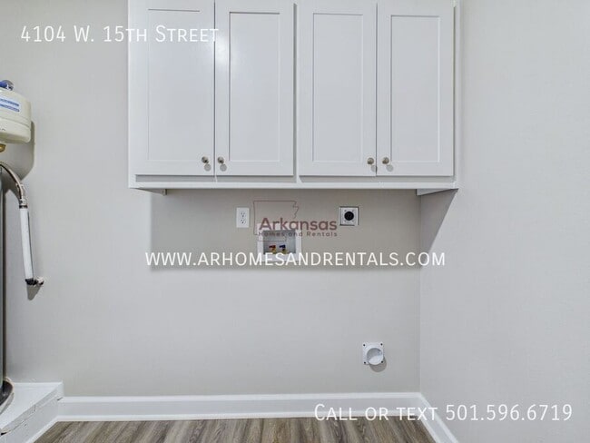 Building Photo - 4104 W 15th St