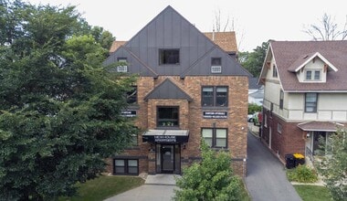 Building Photo - Newhouse