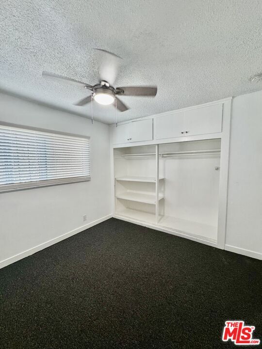 Building Photo - 4115 W Century Blvd