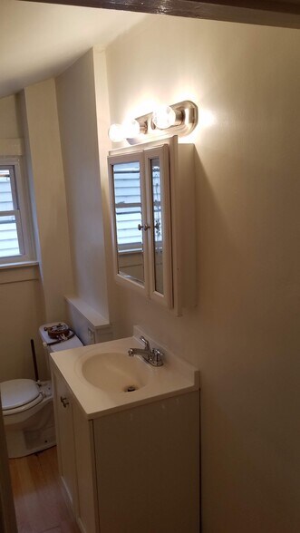 Bathroom 2 - 1937 Meadville St