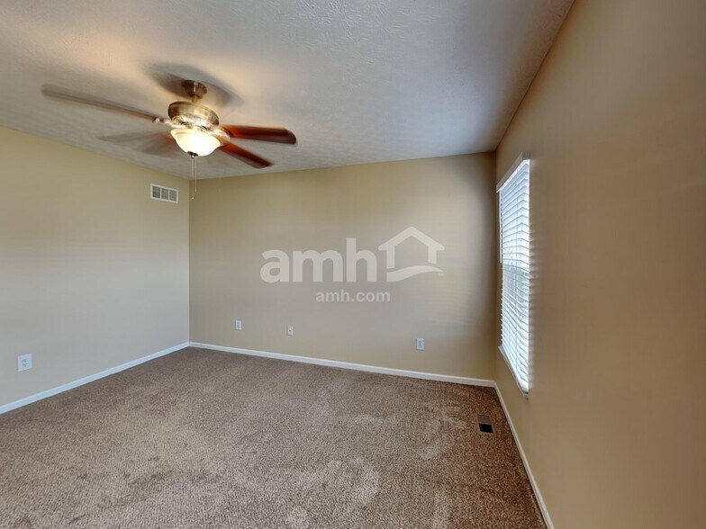 Building Photo - 9283 Ruston Ln