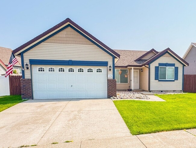 Primary Photo - Amazing single level Rancher in Post Falls