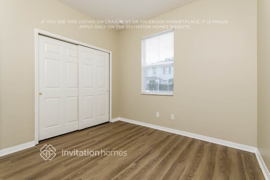 Building Photo - 240 Andover Dr