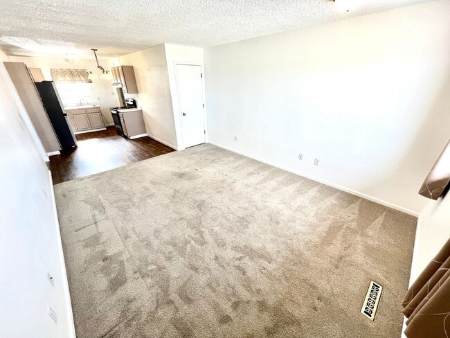 Building Photo - 1429 Aspen St