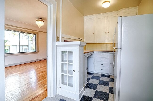 Interior Photo - Gresham Apartments