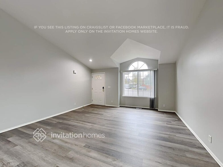 Building Photo - 15630 Canby Dr