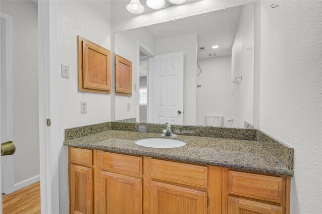 Building Photo - 16739 Selder Dr