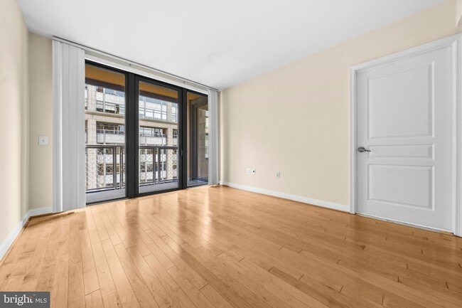 Building Photo - 631 D St NW